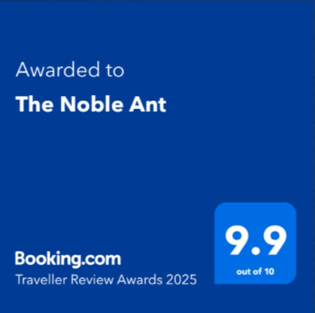 The Noble Ant Hotel George Exterior photo